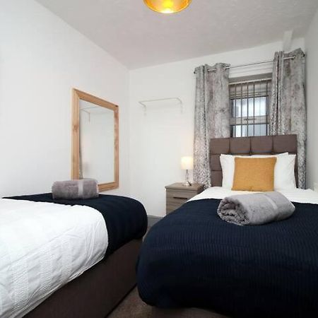 City Centre, Parking, Smart Tv'S In All Rooms Swansea Zewnętrze zdjęcie
